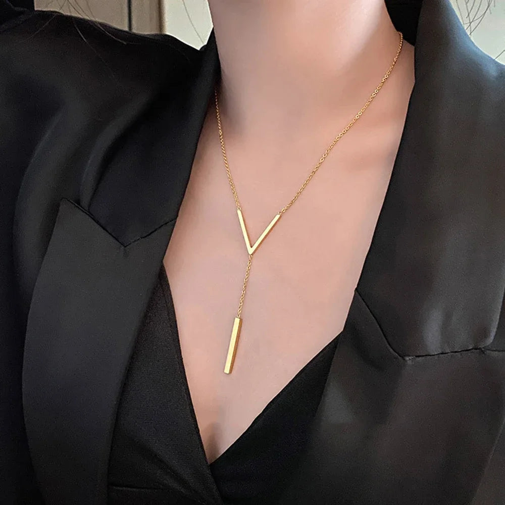 V-shaped Long Gold